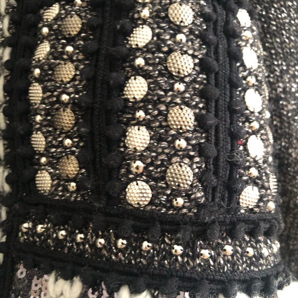 Chico’s Cropped Black and White Sweater Jacket Sz. 3 - Picture 7 of 10